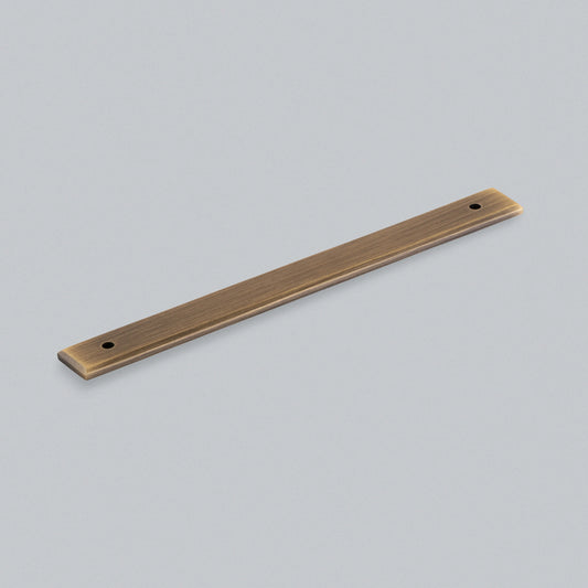 Newbridge Pull Handle Backplate